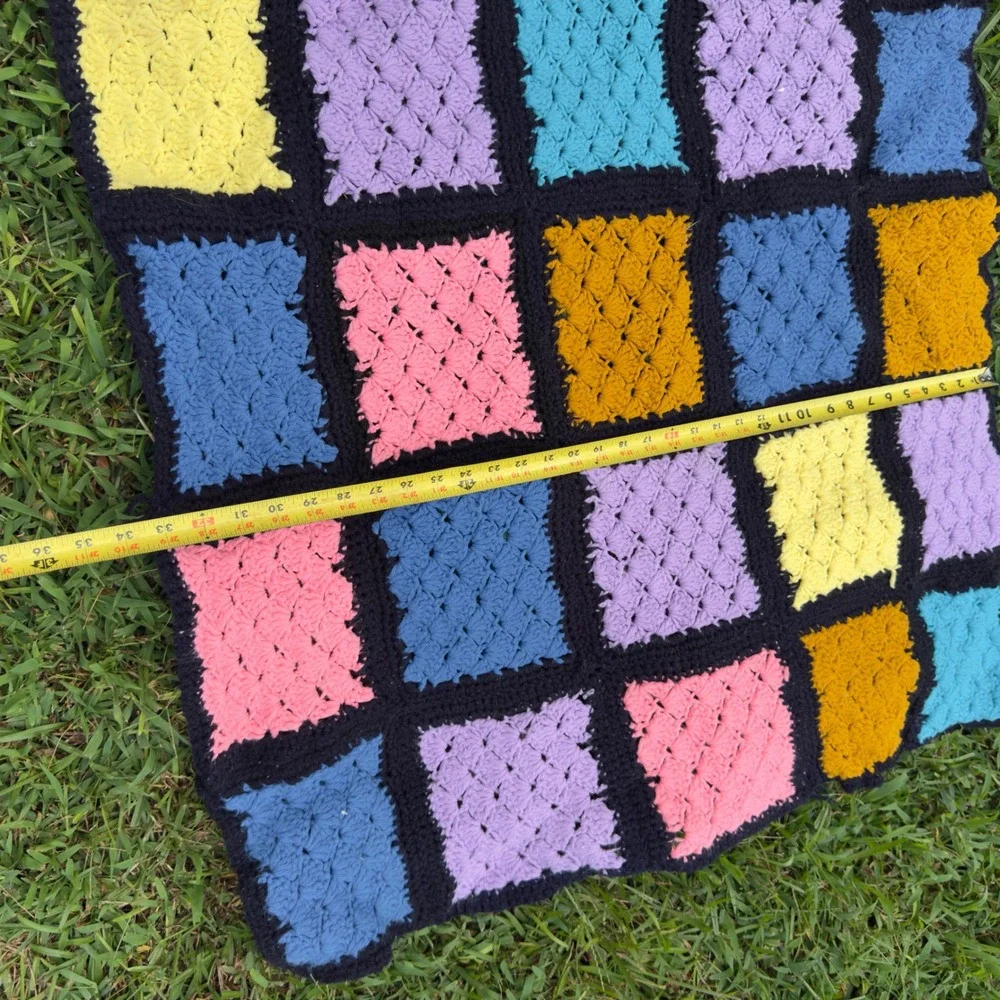 Vintage Handmade Crochet Patchwork Afghan Multi-Color Shell Stitch Throw Blanket
